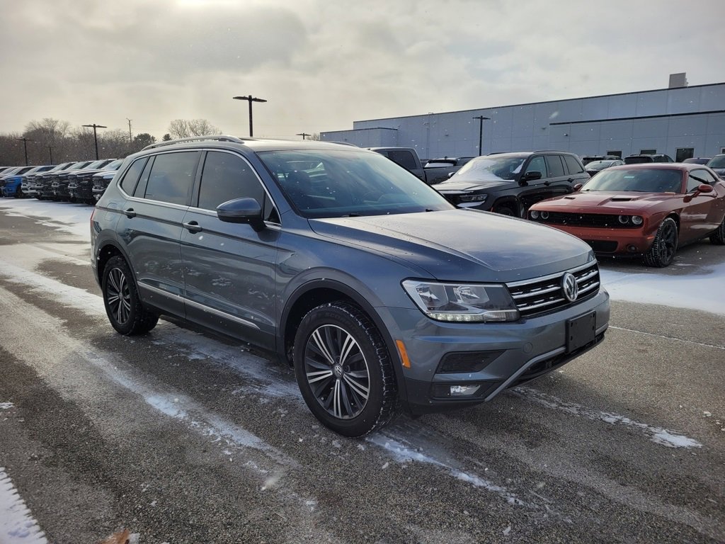 Used 2019 Volkswagen Tiguan SEL image 2