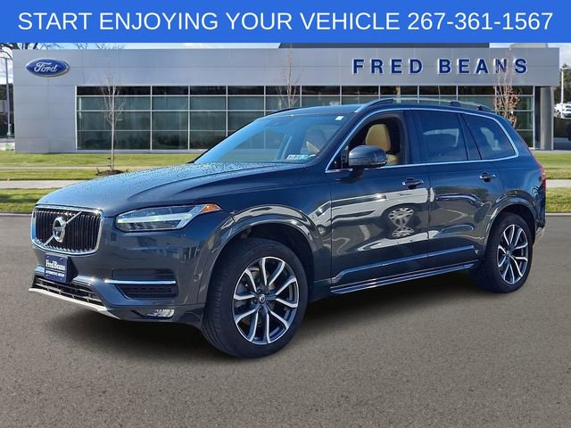 Used 2017 Volvo XC90 T5 Momentum w/ Vision Package image 4