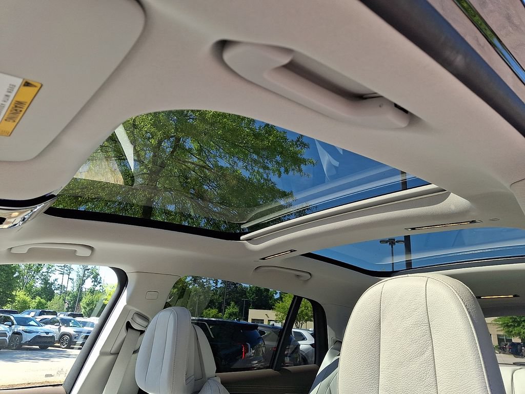 Used 2023 Mercedes-Benz EQS 580 4MATIC SUV image 14