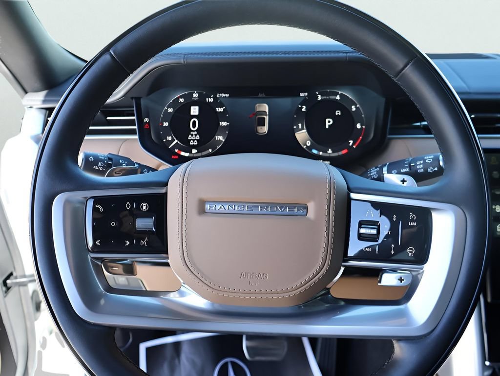 Certified 2025 Land Rover Range Rover Long Wheelbase SE AWD/4WD image 28