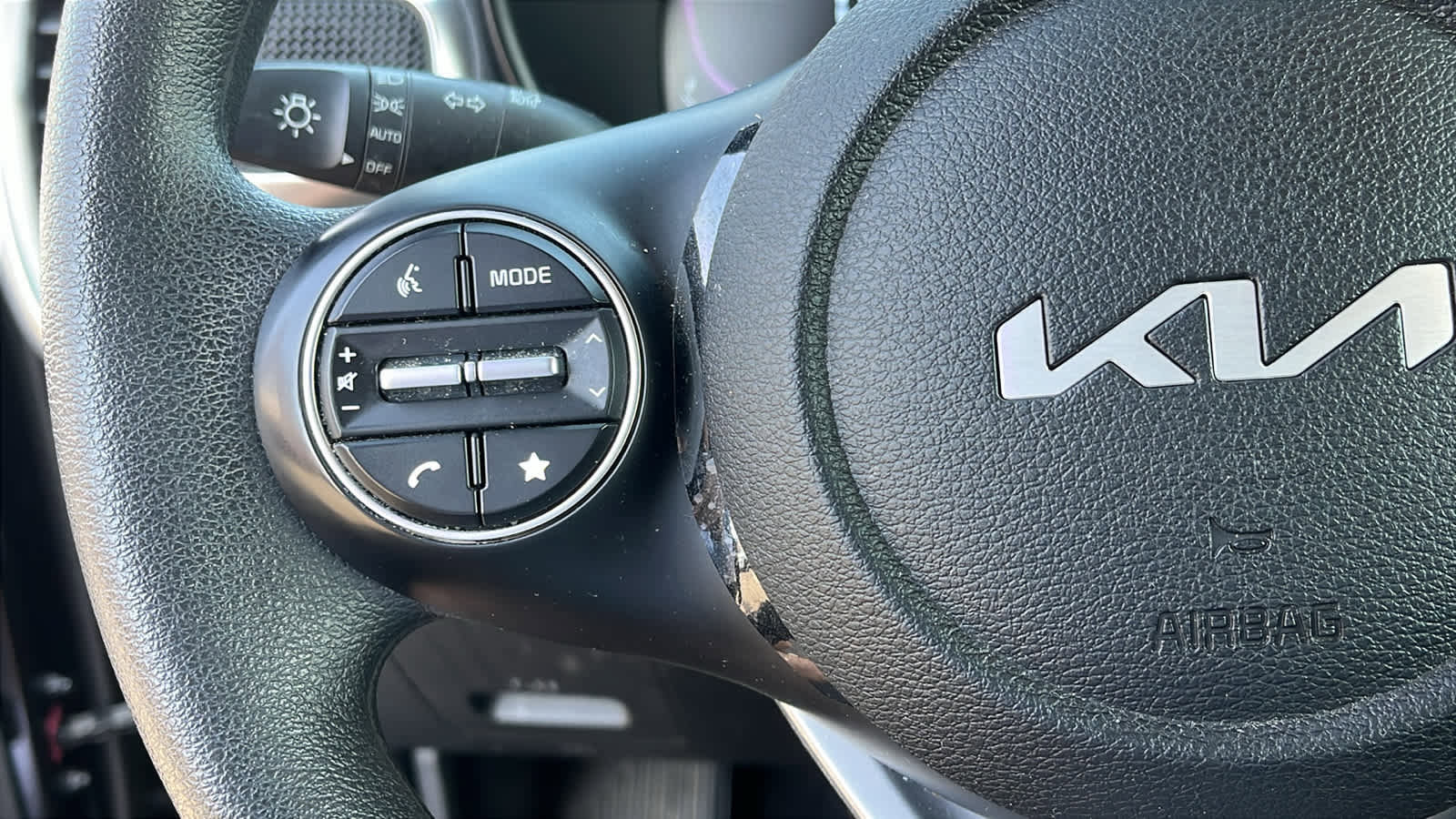 Used 2023 Kia Soul LX image 14