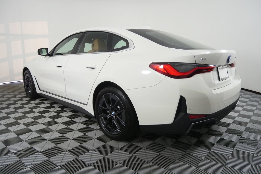 Certified 2025 BMW i4 eDrive40 RWD image 5