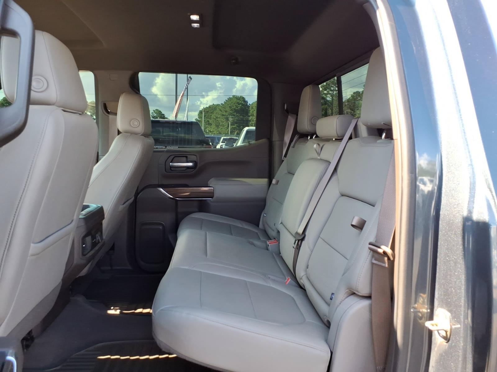 Used 2020 Chevrolet Silverado 1500 RST w/ Texas Edition AWD/4WD image 22