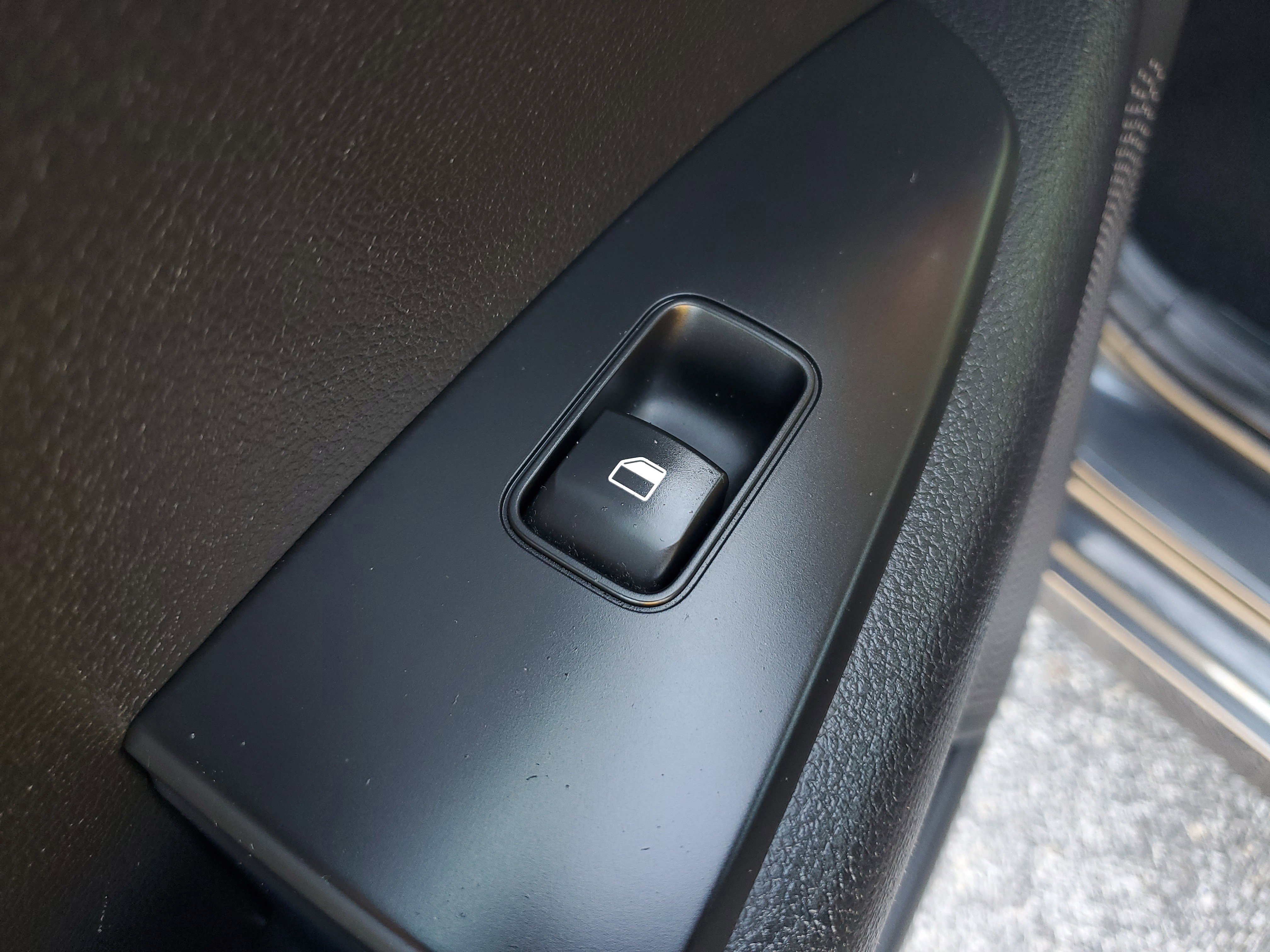 Used 2024 Kia Forte LXS FWD image 12