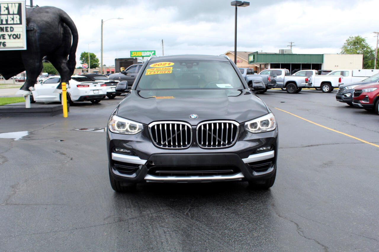 Used 2021 BMW X3 xDrive30i w/ Premium Package image 2