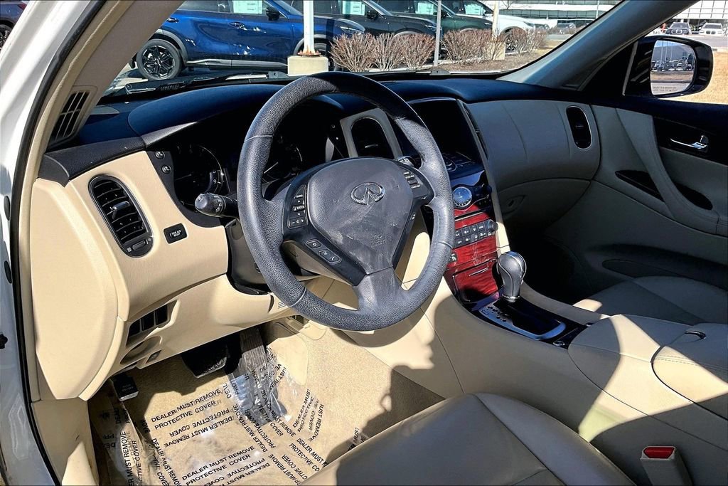 Certified 2017 INFINITI QX50 AWD w/ Premium Plus Package image 16