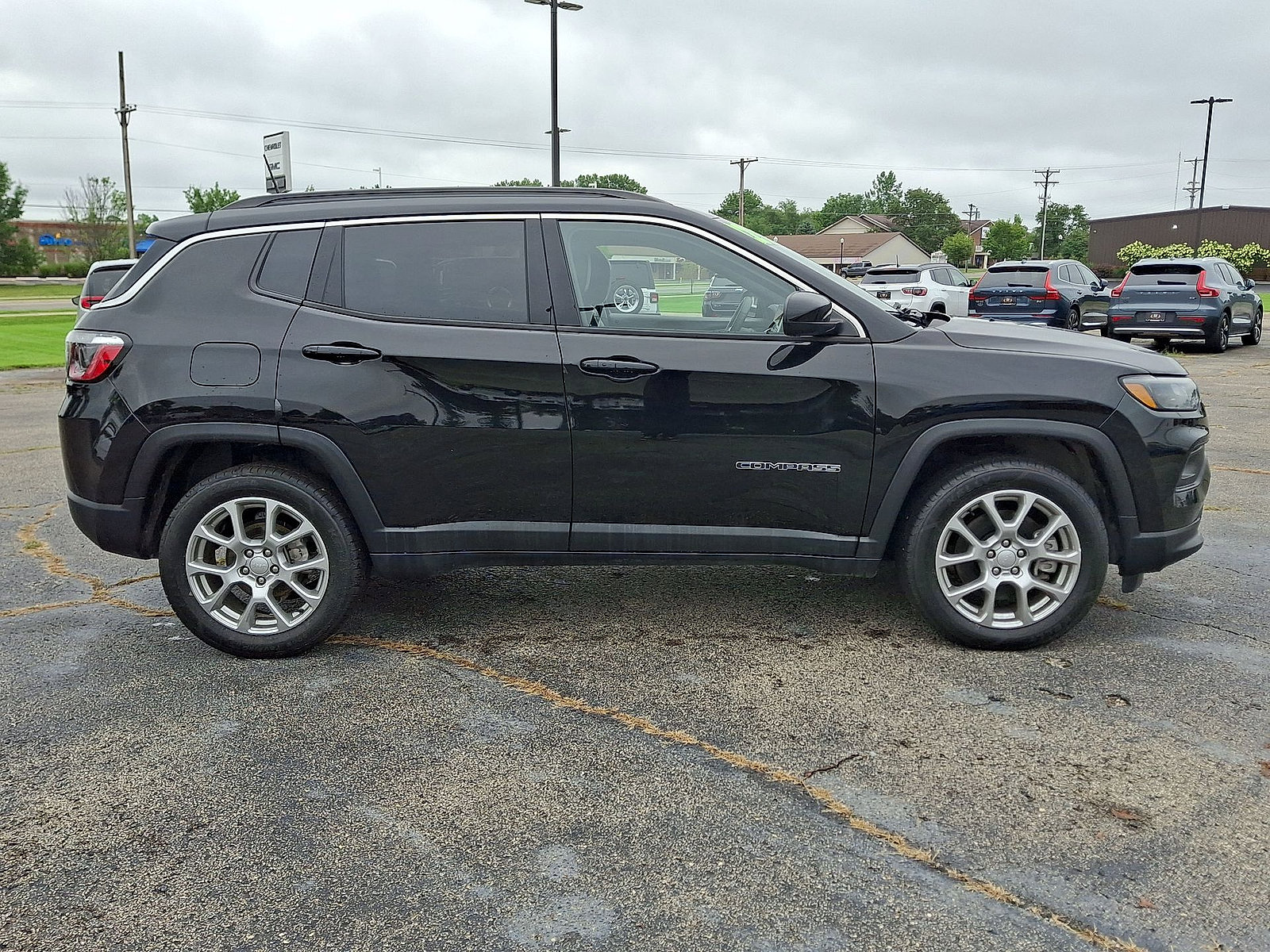 Used 2023 Jeep Compass Latitude AWD/4WD image 26