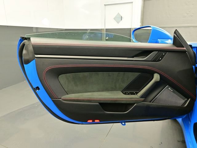 Certified 2024 Porsche 911 Carrera GTS image 7