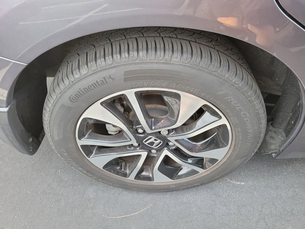 Used 2015 Honda Civic EX image 11