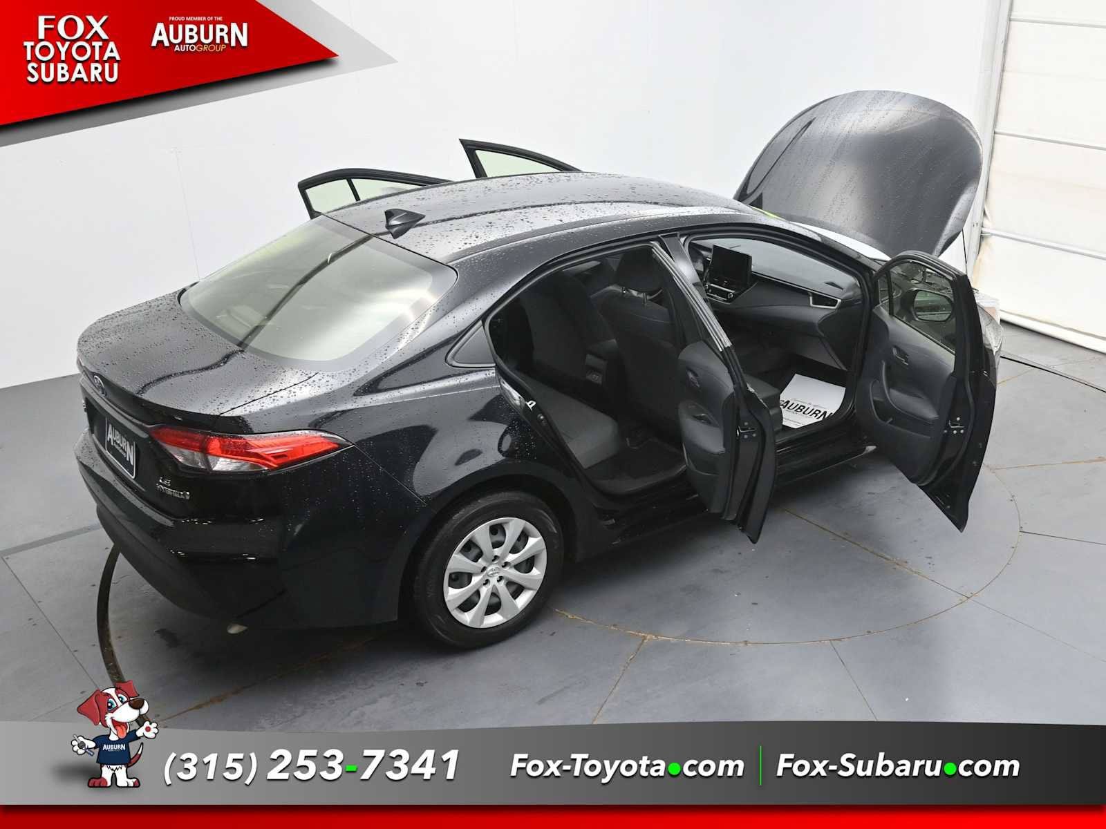 Used 2023 Toyota Corolla LE FWD image 38