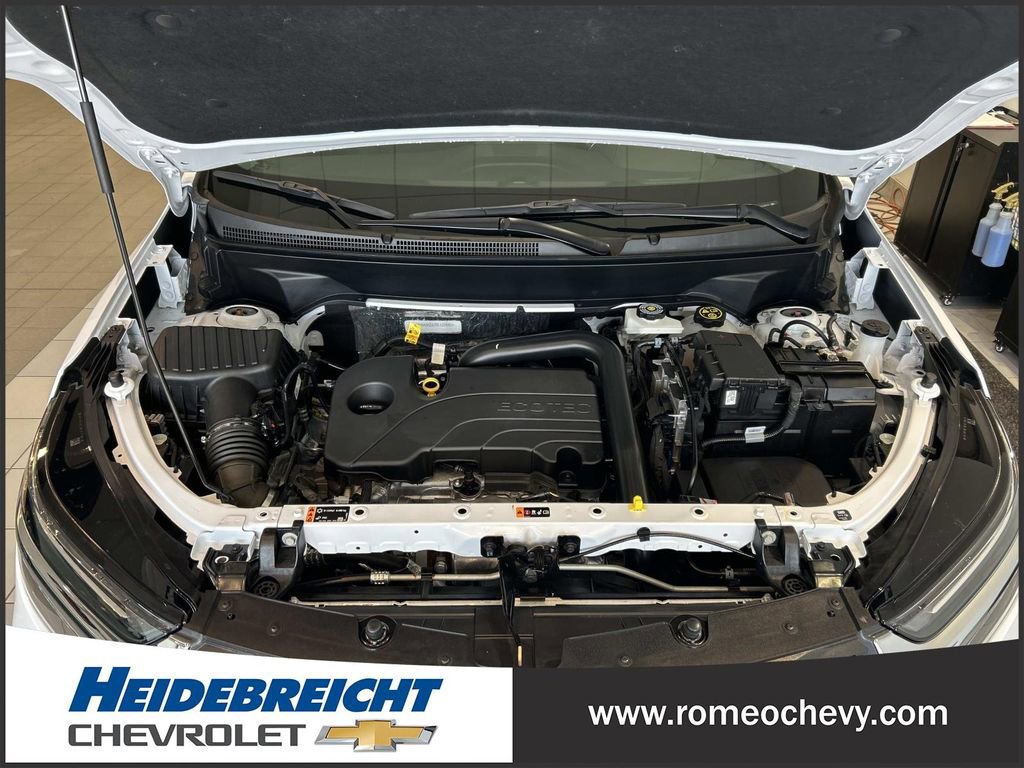 Certified 2024 Chevrolet Equinox LT image 8