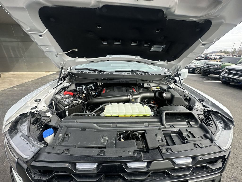 Used 2025 Ford F150 Raptor image 32