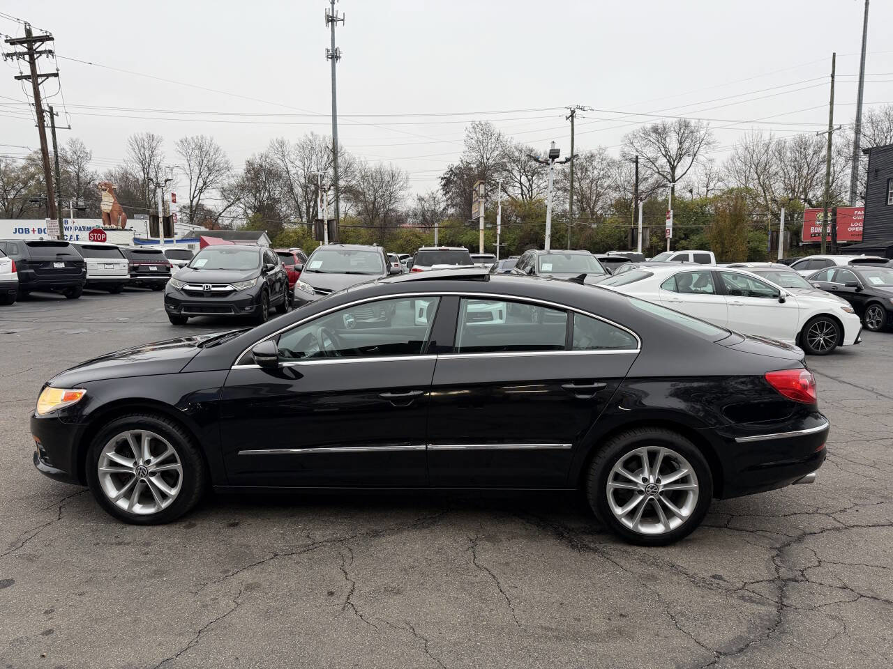 Used 2010 Volkswagen CC Luxury image 5