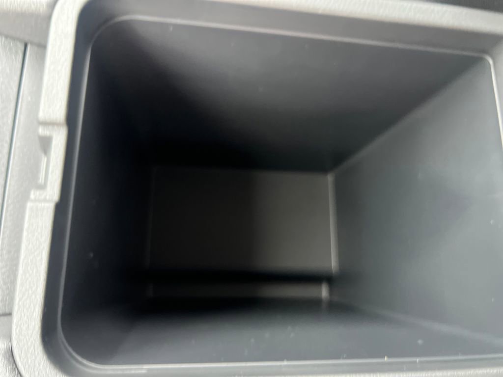 New 2025 Nissan Sentra SR image 25