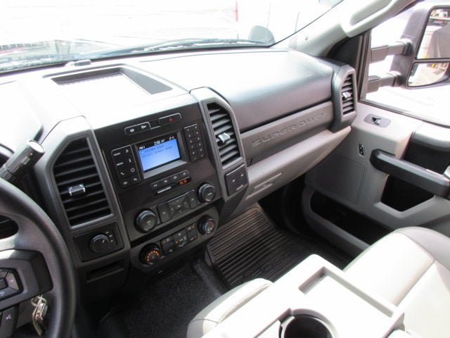 Used 2021 Ford F550 4x4 Regular Cab Super Duty w/ Power Equipment Group image 14