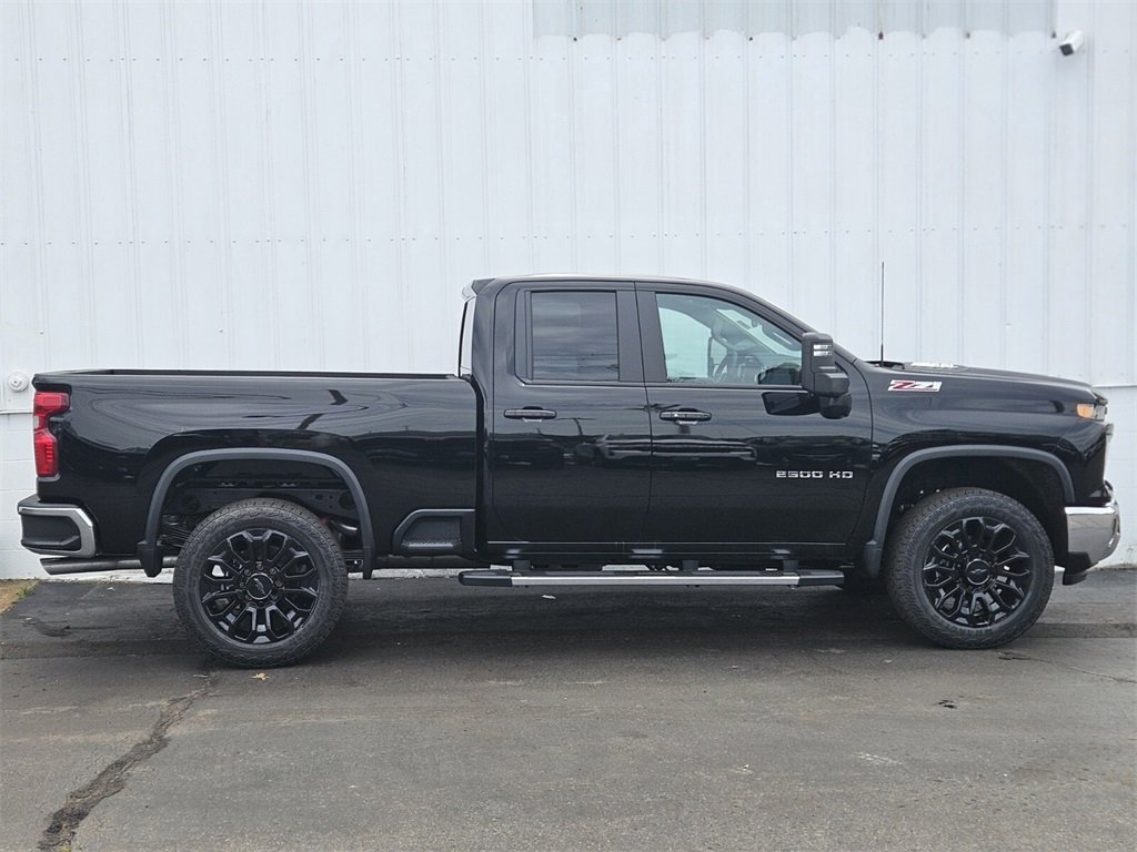 New 2025 Chevrolet Silverado 2500 LT image 2