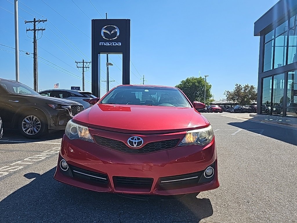 Used 2012 Toyota Camry LE image 16