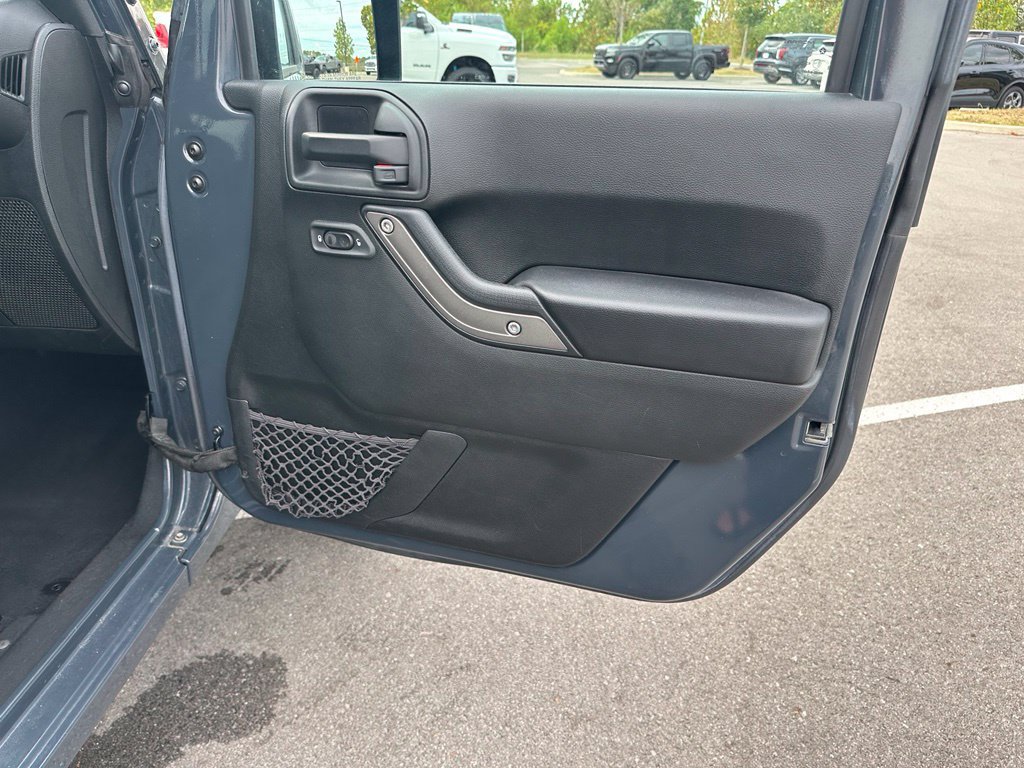 Used 2017 Jeep Wrangler Unlimited Sport w/ Quick Order Package 24S AWD/4WD image 23