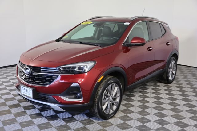 Used 2022 Buick Encore GX Essence w/ Advanced Technology Package AWD/4WD image 4