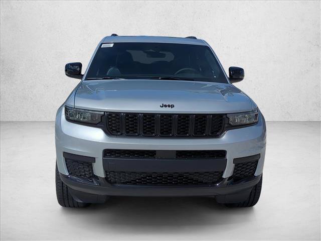 New 2025 Jeep Grand Cherokee L Altitude RWD image 6