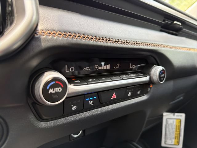 Certified 2026 MAZDA CX-50 AWD 2.5 S w/ Weather Package image 19