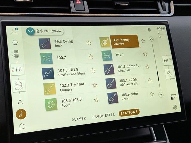 New 2024 Land Rover Range Rover Evoque Dynamic SE image 14