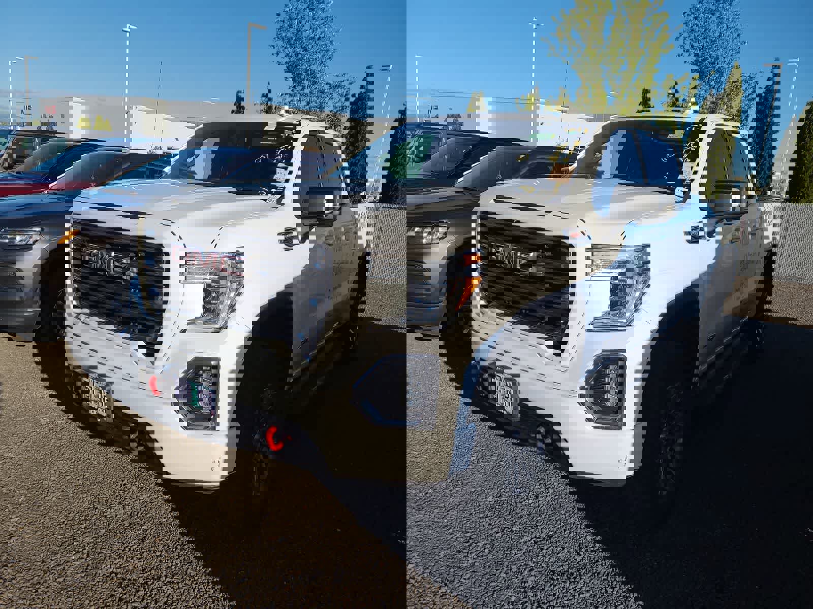 Used 2021 GMC Sierra 1500 AT4 image 1