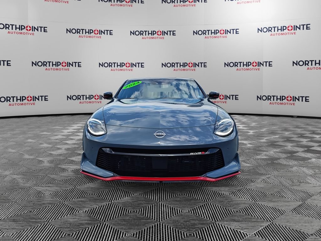 Used 2024 Nissan Z NISMO w/ Floor Mat Package RWD image 8