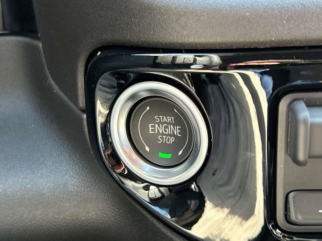 New 2025 Chevrolet Silverado 1500 LT image 28