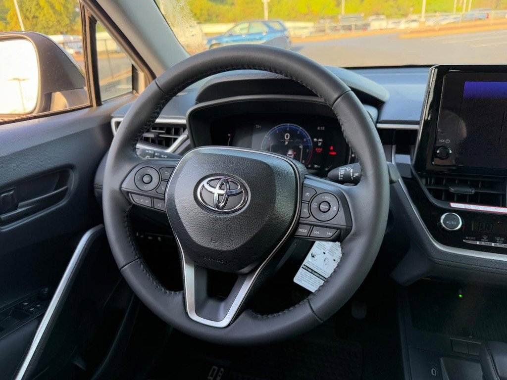 New 2026 Toyota Corolla Cross LE image 9