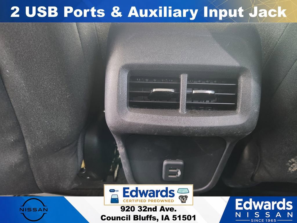 Used 2019 Chevrolet Equinox LT AWD/4WD image 17
