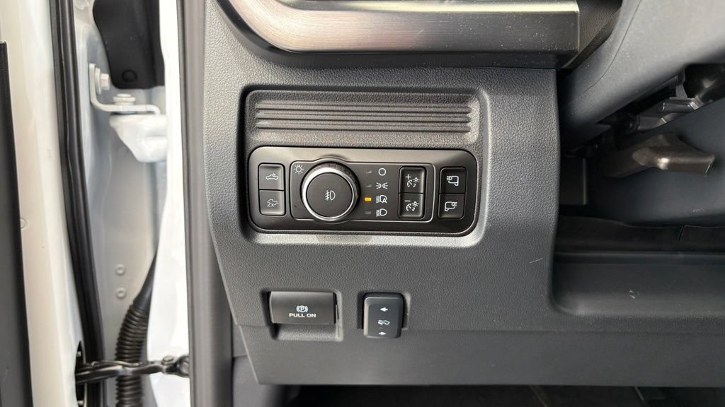 New 2026 Ford F250 Lariat w/ Black Appearance Package AWD/4WD image 35