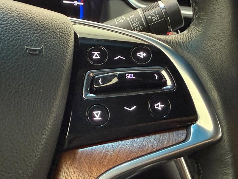 Used 2015 Cadillac XTS Luxury AWD/4WD image 15
