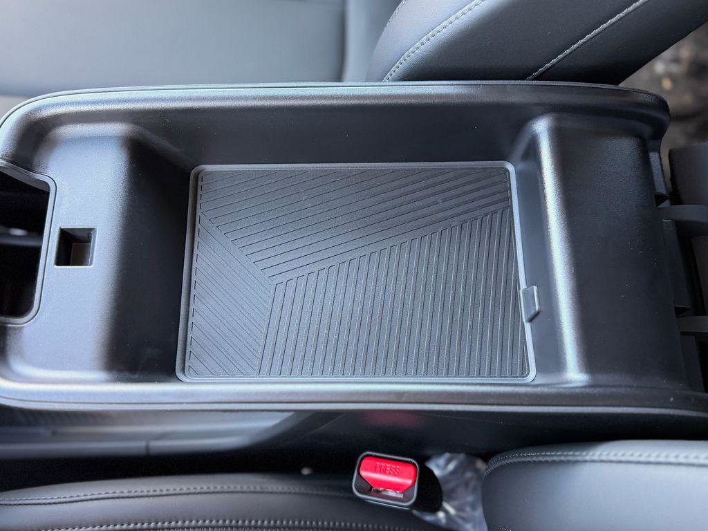 New 2026 Hyundai Ioniq 5 SEL image 18