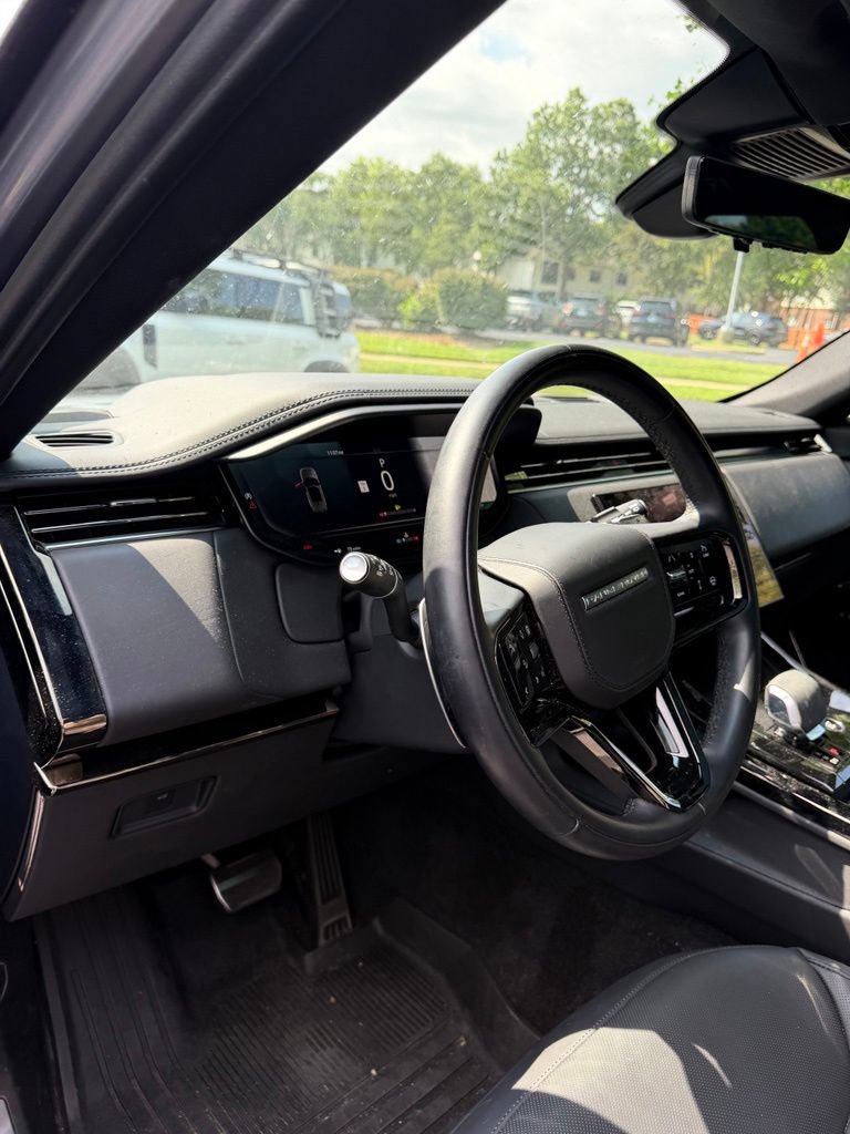 Certified 2024 Land Rover Range Rover Sport Dynamic SE AWD/4WD image 9