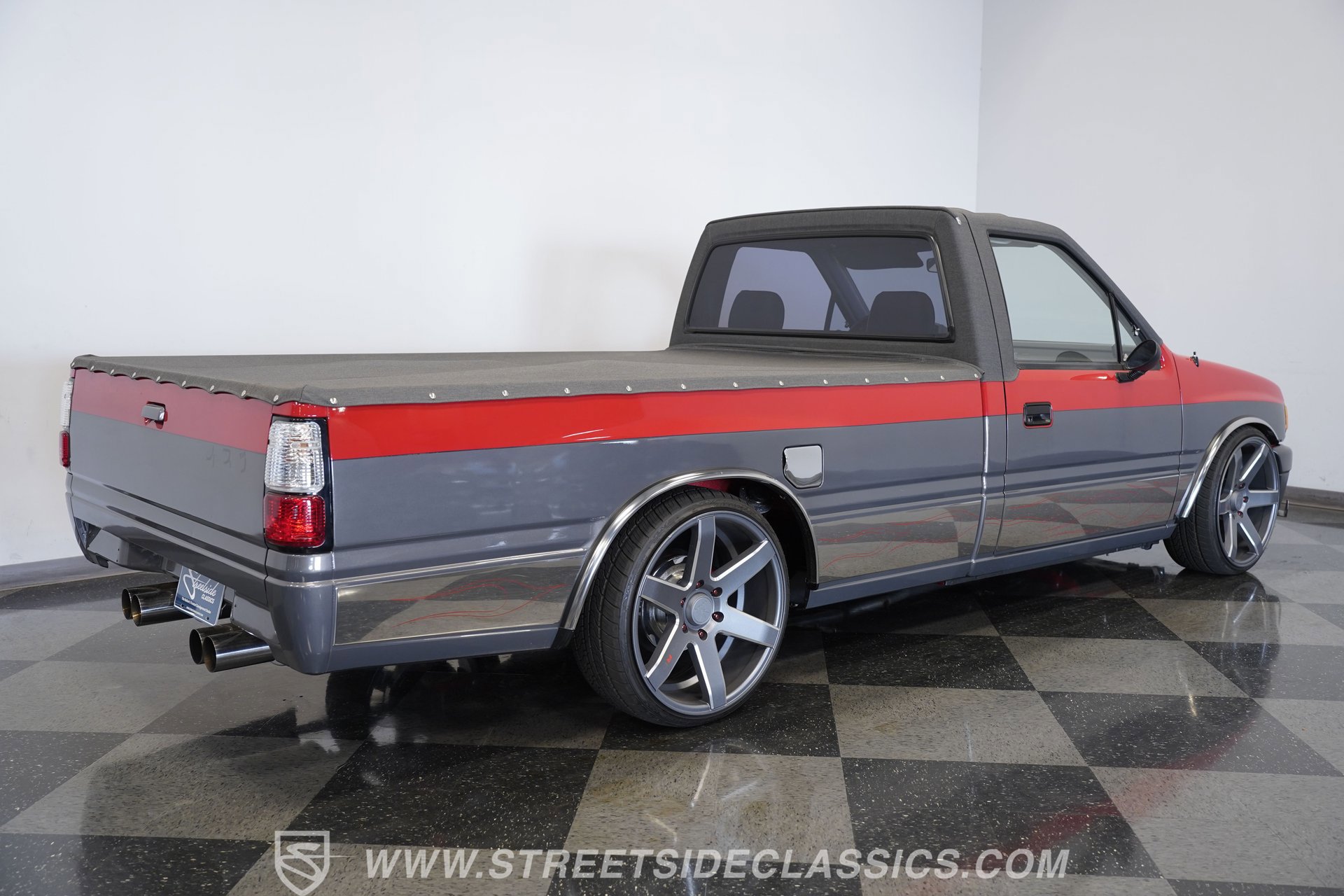 Used 1989 Isuzu Pickup S image 12