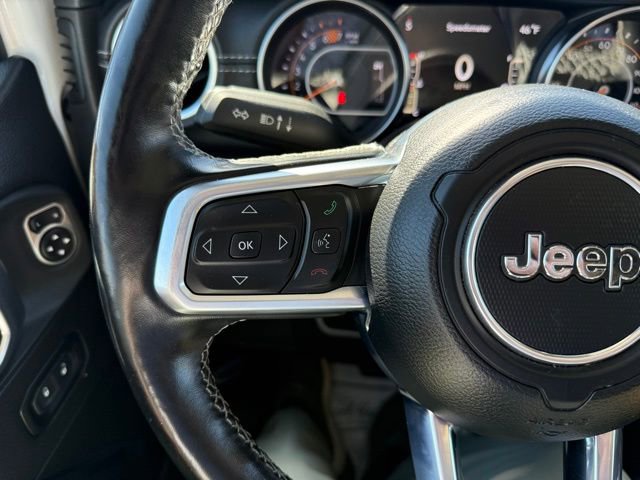 Used 2020 Jeep Wrangler Unlimited Sahara image 23