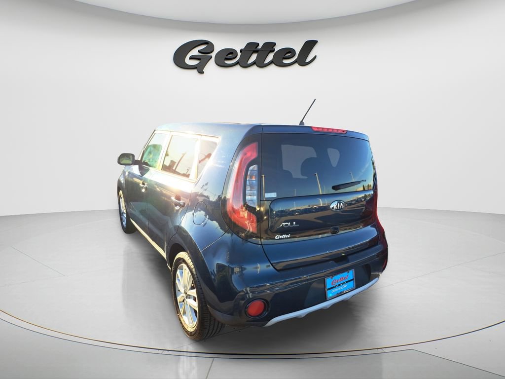 Used 2019 Kia Soul + image 32