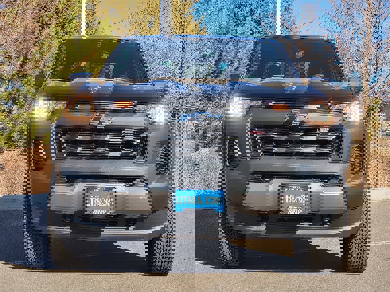 Used 2025 Chevrolet Colorado Trail Boss image 2