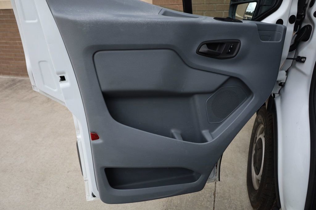 Used 2016 Ford Transit 250 148 Medium Roof image 17