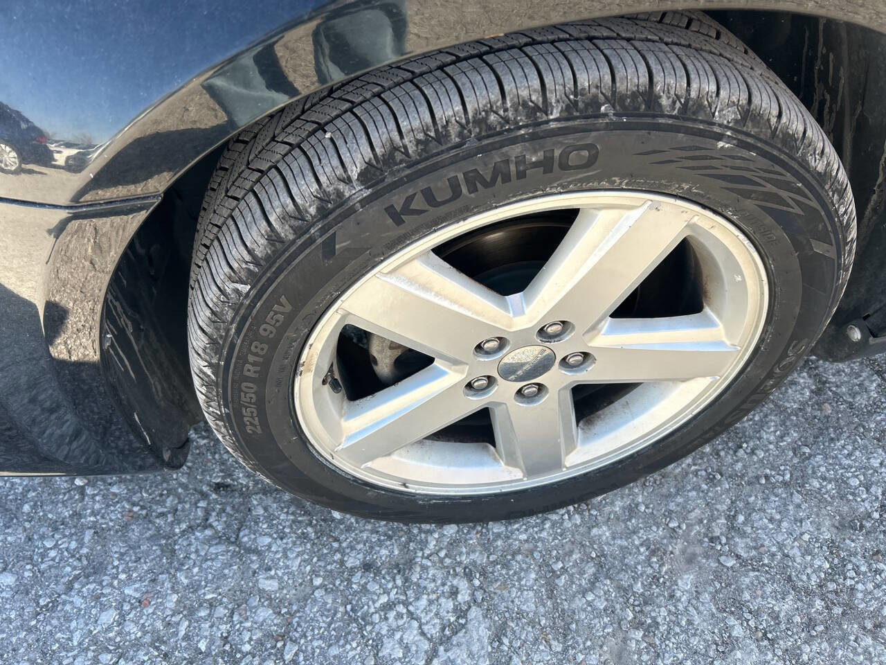 Used 2013 Dodge Avenger SE FWD image 11