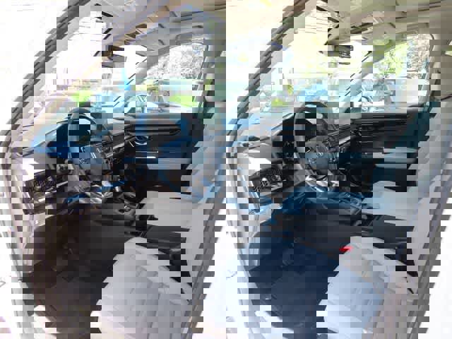 Used 2024 Honda CR-V EX-L image 2