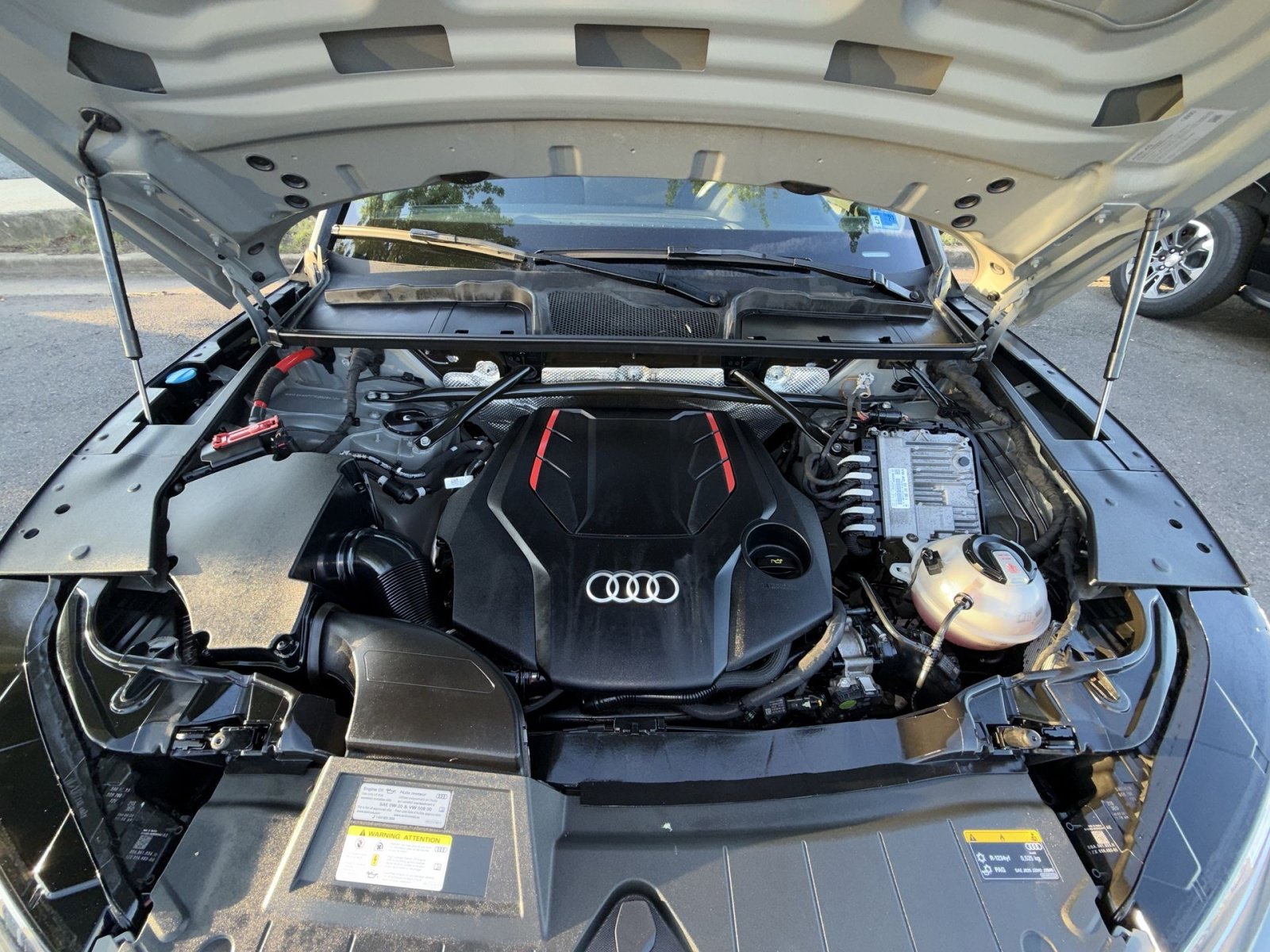 Used 2022 Audi SQ5 Premium w/ Convenience Package AWD/4WD image 27
