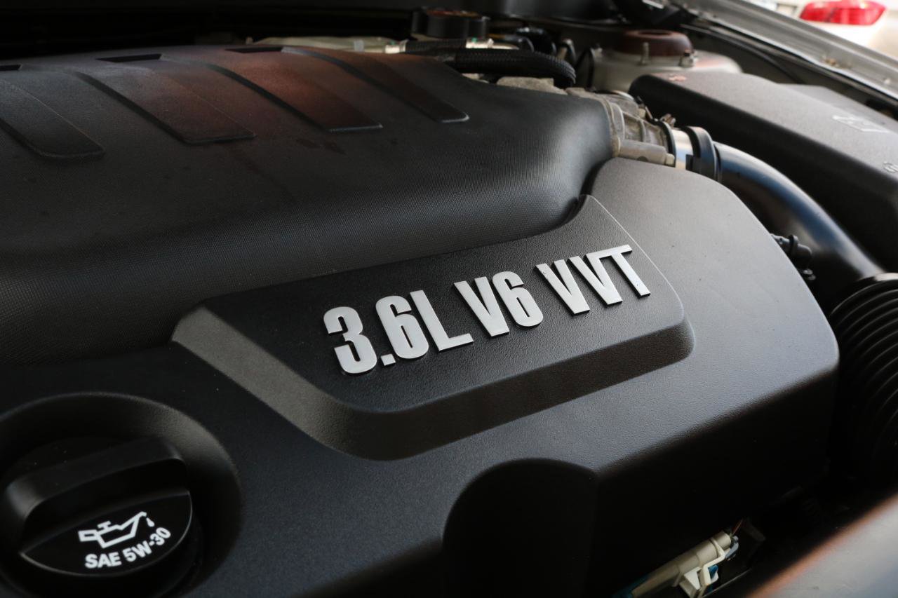 Used 2008 Pontiac G6 GXP w/ Sun And Sound Package image 40