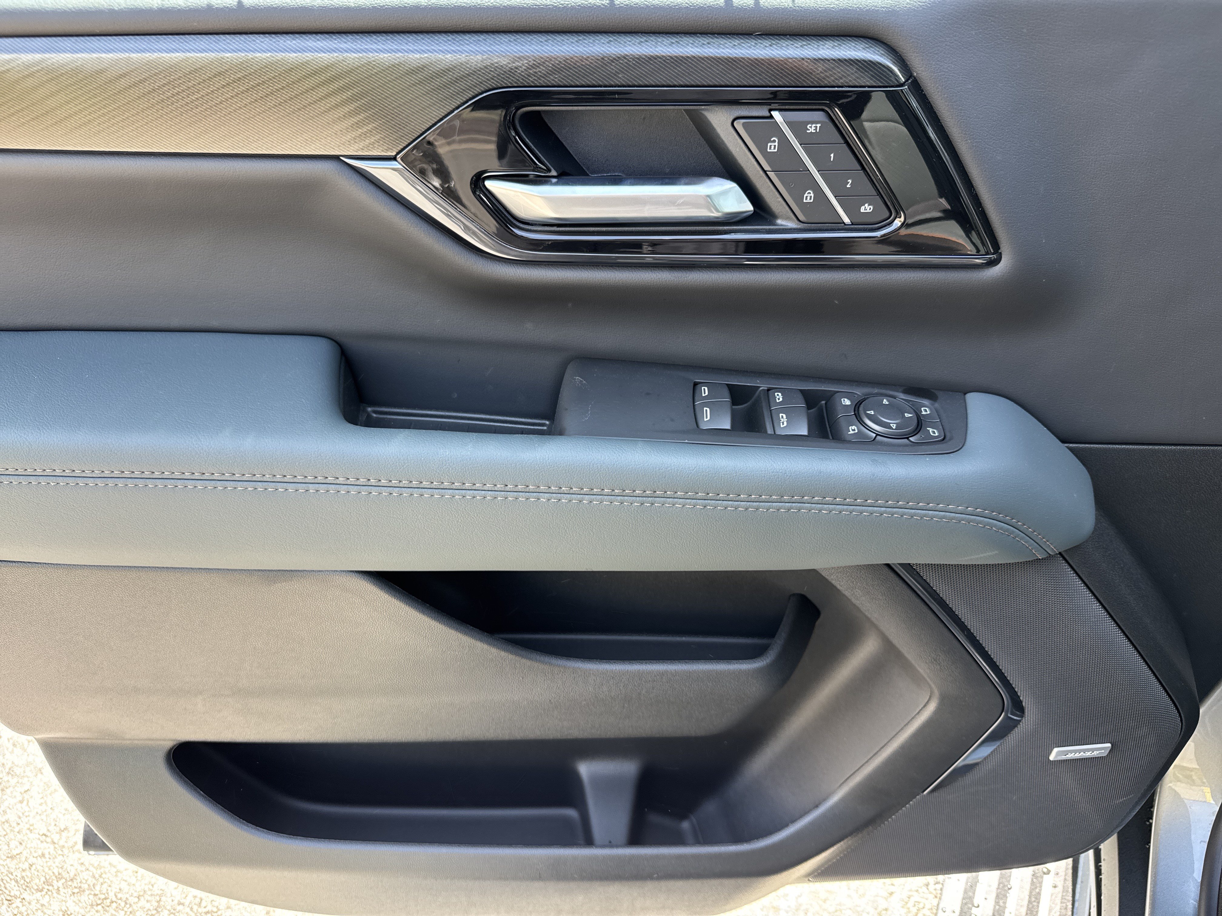 New 2026 GMC Yukon XL AT4 w/ AT4 Premium Plus Package AWD/4WD image 14