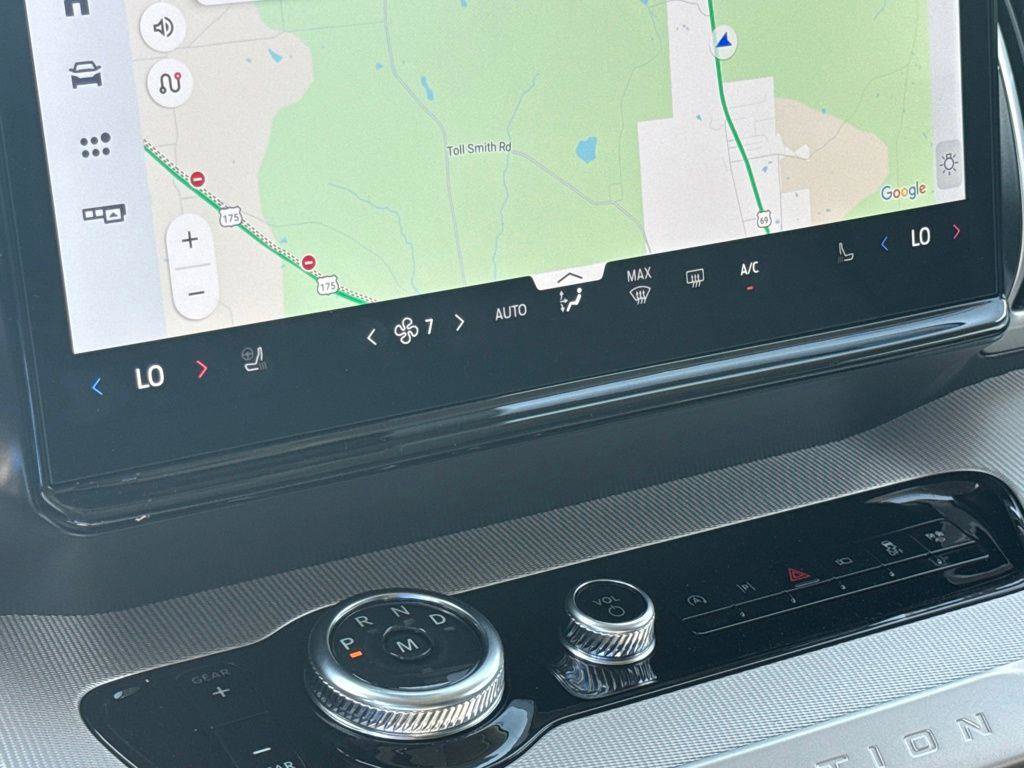 New 2026 Ford Expedition Active RWD image 32