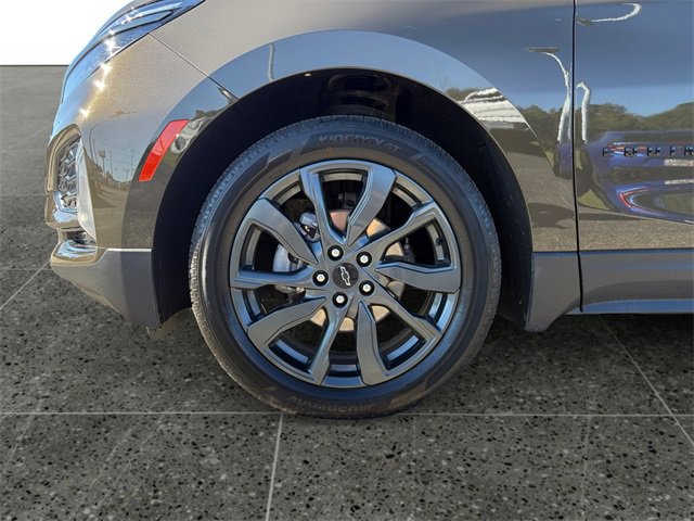Used 2023 Chevrolet Equinox RS image 14