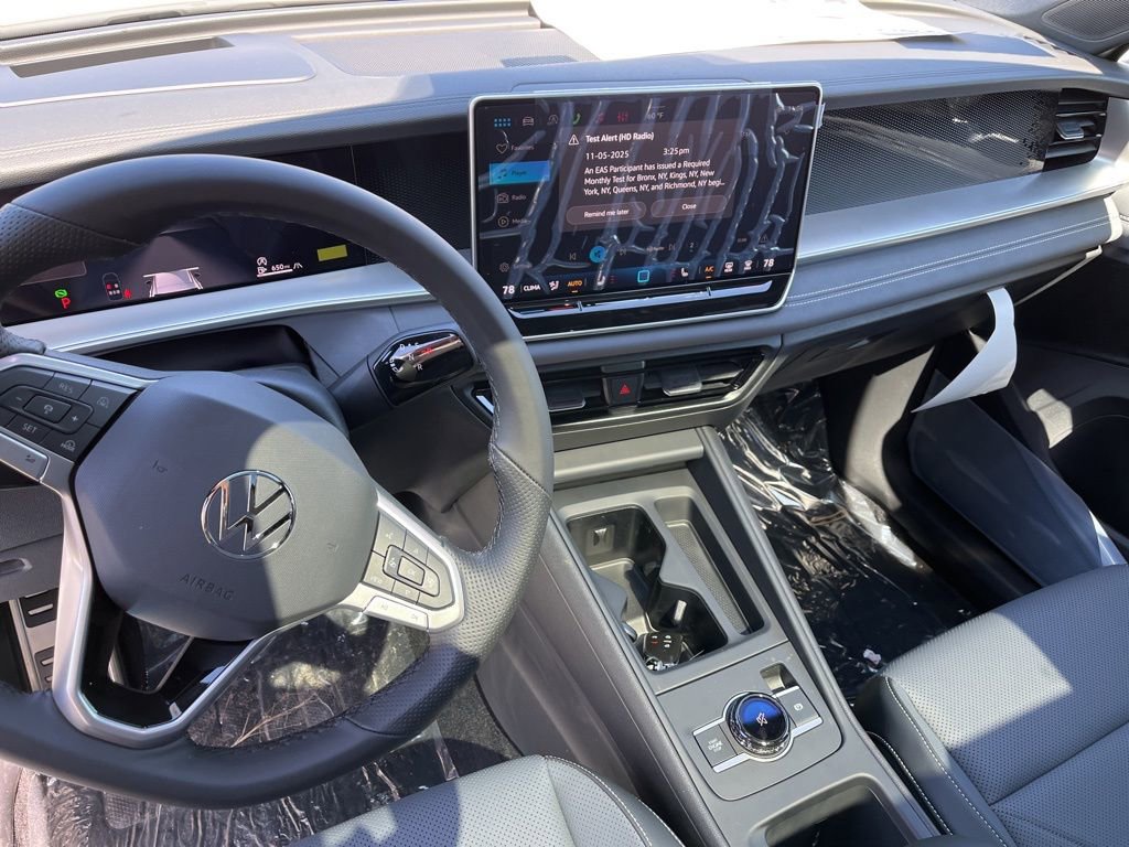 New 2026 Volkswagen Tiguan SE R-Line image 27