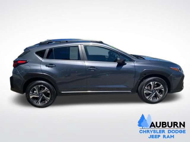 Used 2025 Subaru Crosstrek 2.5i Premium AWD/4WD image 8
