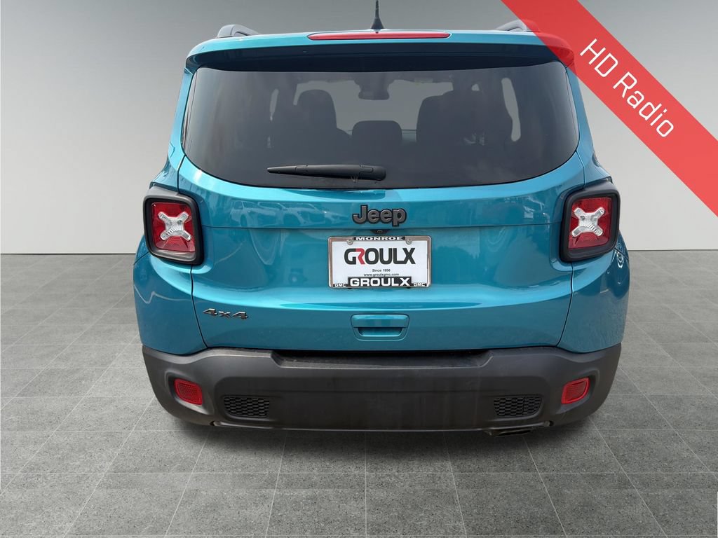 Used 2021 Jeep Renegade Latitude AWD/4WD image 5